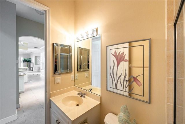 3336 Caracal Dr, Hutchinson Island, FL 34949