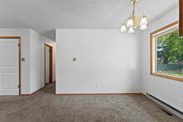 11324 E 36TH Ave, Spokane Valley, WA 99206