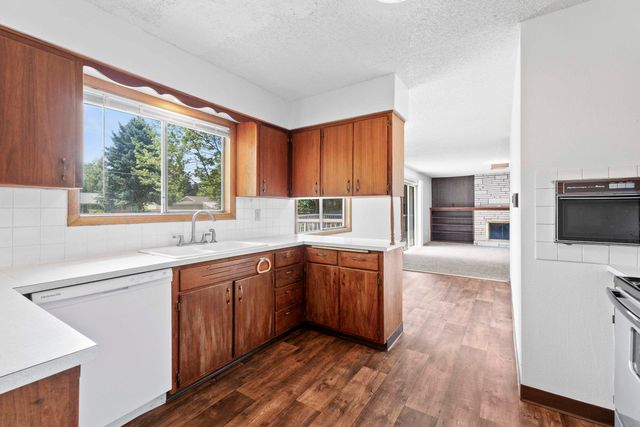 11324 E 36TH Ave, Spokane Valley, WA 99206
