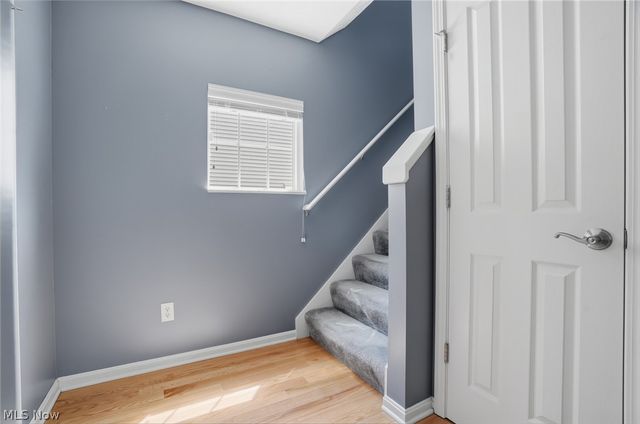 182 Elizabeth Pky, Akron, OH 44304