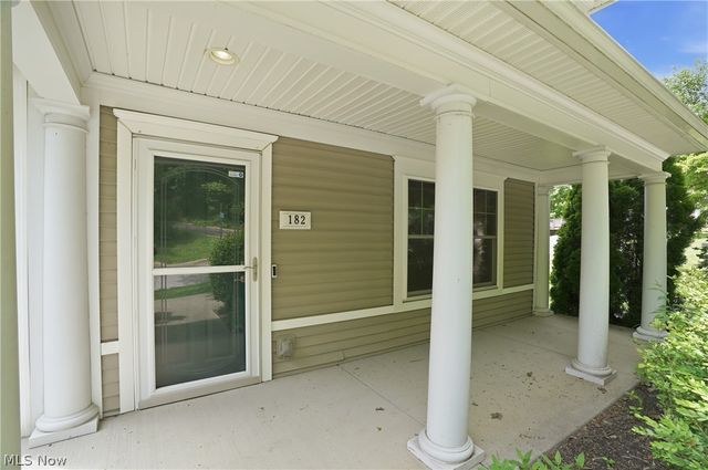 182 Elizabeth Pky, Akron, OH 44304