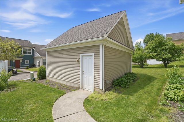 182 Elizabeth Pky, Akron, OH 44304