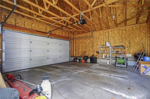 182 Elizabeth Pky, Akron, OH 44304