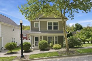182 Elizabeth Pky, Akron, OH 44304