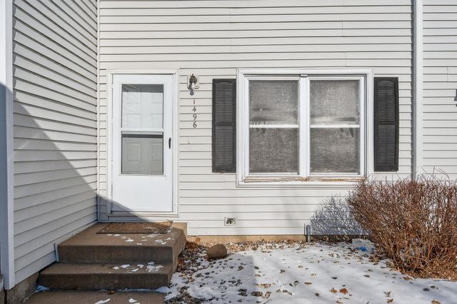 1496 Granada Avenue N, Oakdale, MN 55128