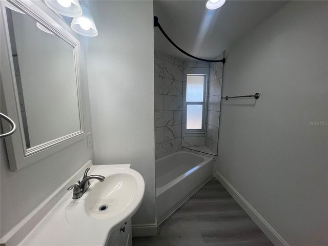 449 SKYLARK LANE NW, Port Charlotte, FL 33952