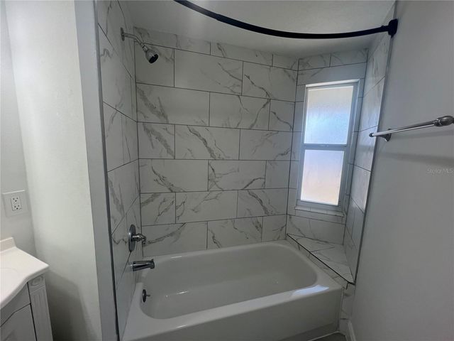 449 SKYLARK LANE NW, Port Charlotte, FL 33952