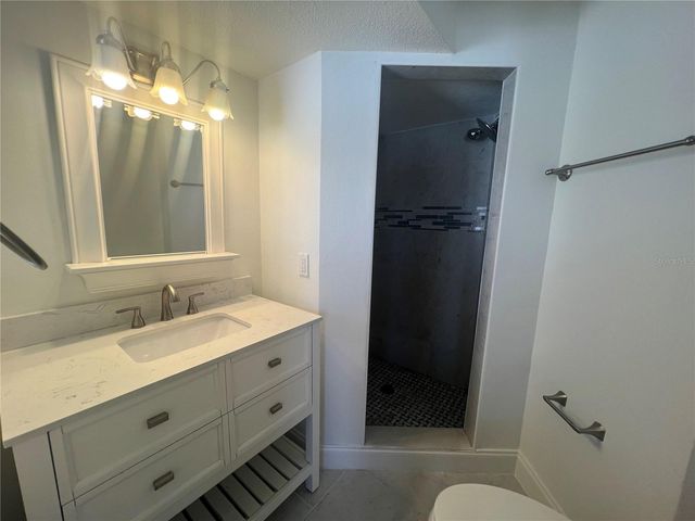 449 SKYLARK LANE NW, Port Charlotte, FL 33952