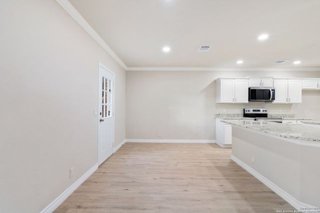 2580 Cove Trail, Schertz, TX 78154