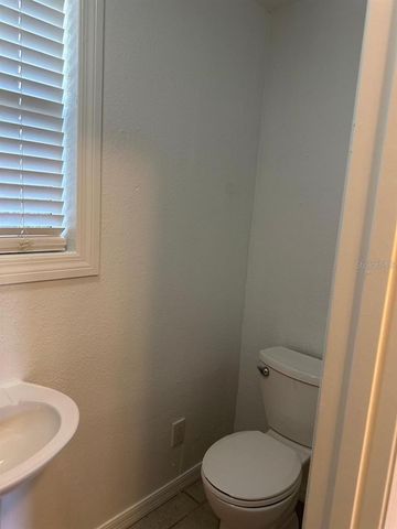221 N JULIA AVENUE, Deland, FL 32720