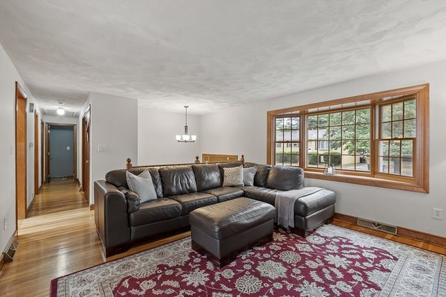 9 Donald Road, Billerica, MA 01821