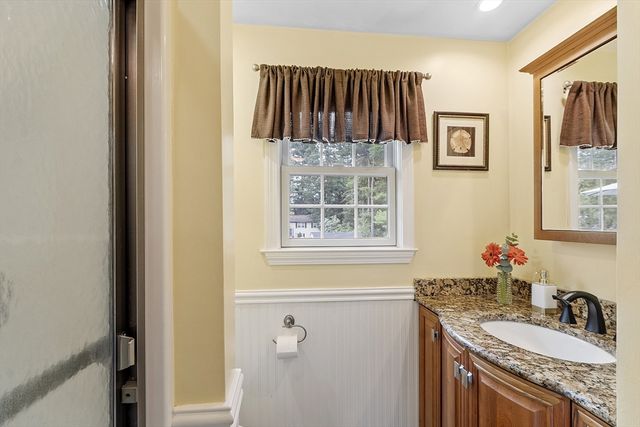 9 Donald Road, Billerica, MA 01821