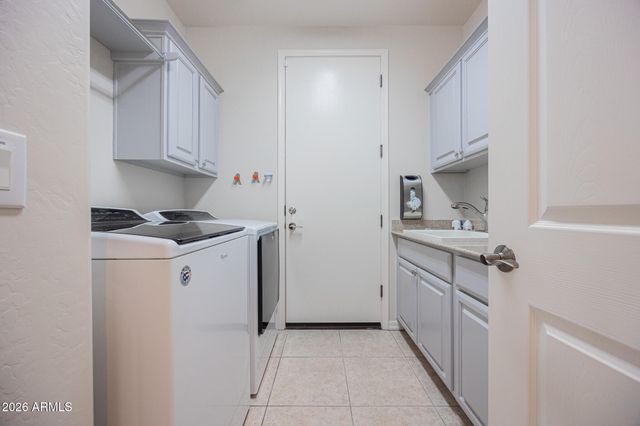4652 E DONATO Drive, Gilbert, AZ 85298