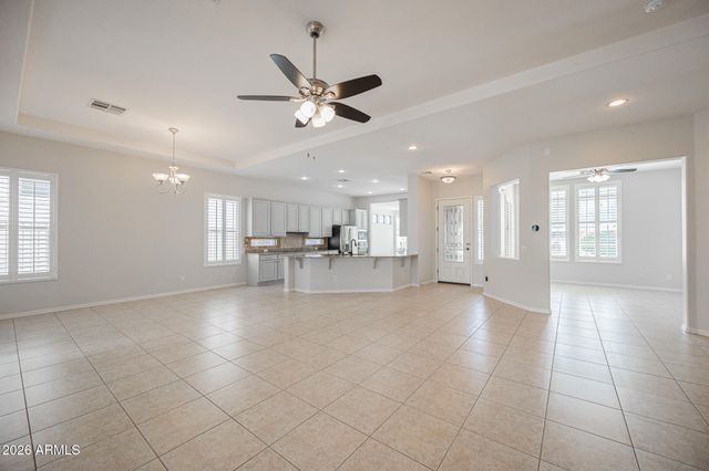 4652 E DONATO Drive, Gilbert, AZ 85298
