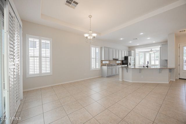 4652 E DONATO Drive, Gilbert, AZ 85298