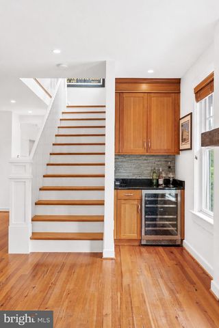 5213 CATHEDRAL AVE NW, Washington, DC 20016