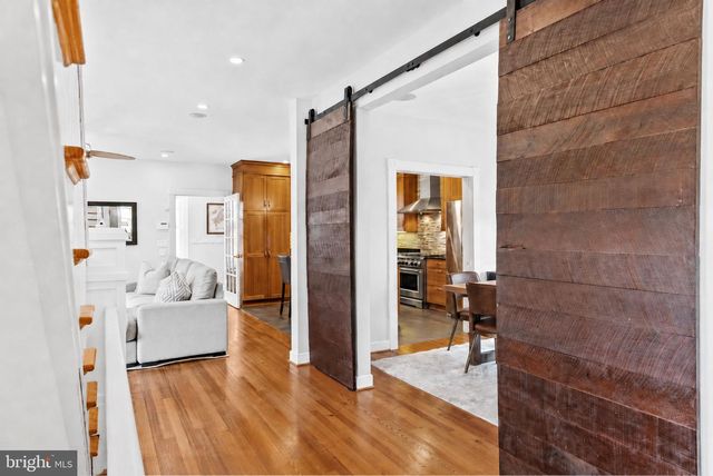 5213 CATHEDRAL AVE NW, Washington, DC 20016