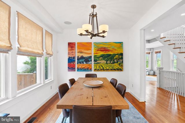 5213 CATHEDRAL AVE NW, Washington, DC 20016
