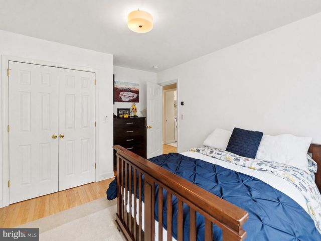 5213 CATHEDRAL AVE NW, Washington, DC 20016
