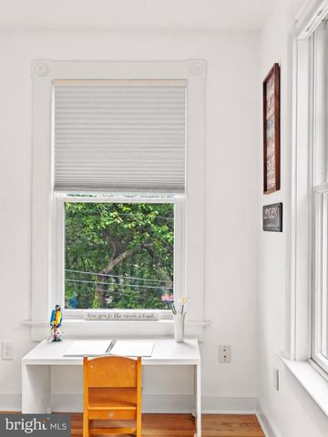 5213 CATHEDRAL AVE NW, Washington, DC 20016