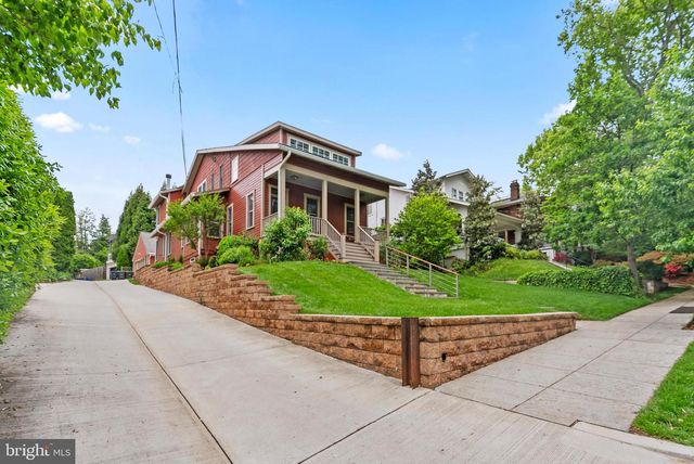 5213 CATHEDRAL AVE NW, Washington, DC 20016