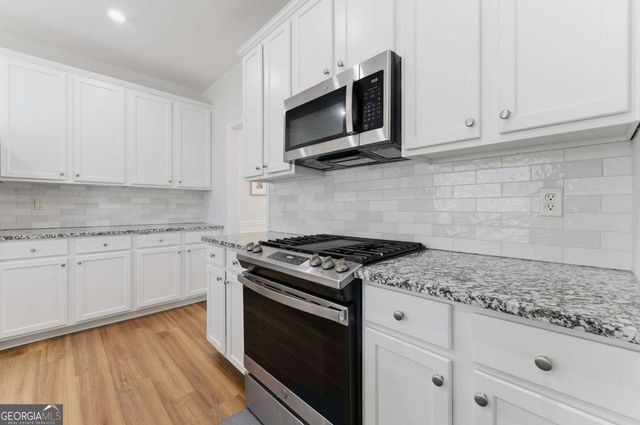 2638 Chandler Grove Court, Buford, GA 30519