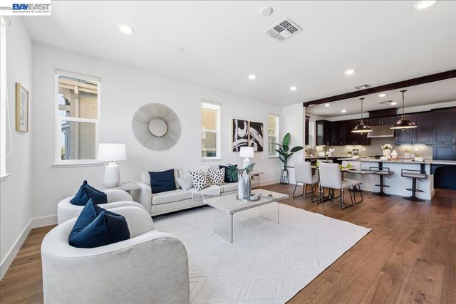 4036 Bothrin St, Dublin, CA 94568