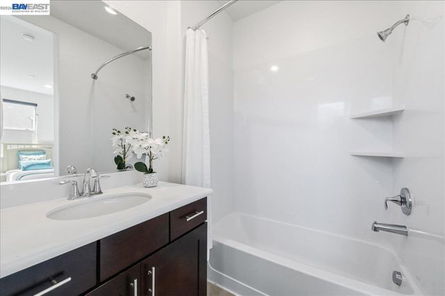 4036 Bothrin St, Dublin, CA 94568