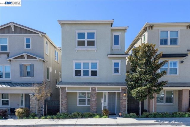 4036 Bothrin St, Dublin, CA 94568