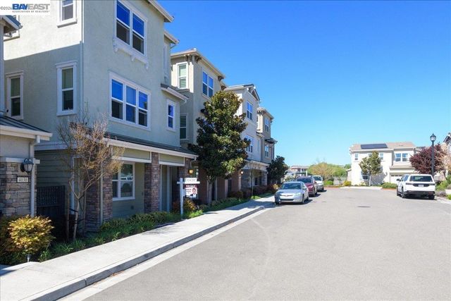 4036 Bothrin St, Dublin, CA 94568