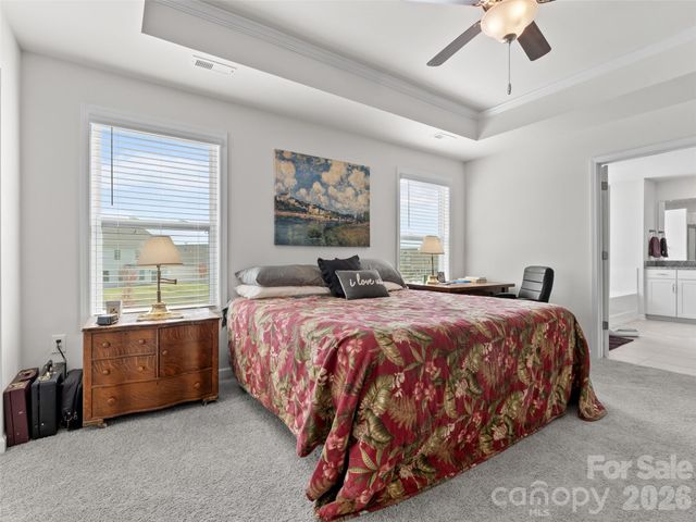 108 Thornberry Road, Hendersonville, NC 28792