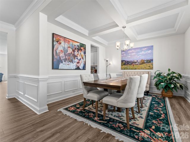 108 Thornberry Road, Hendersonville, NC 28792