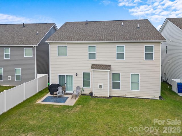 108 Thornberry Road, Hendersonville, NC 28792