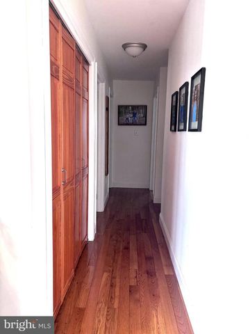 1119 E MEADOW RD, Manheim, PA 17545