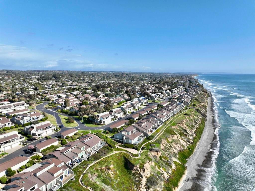1745 Whitehall Road, Encinitas, CA 92024 — photo 2