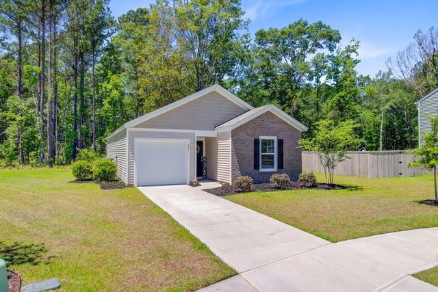 407 Spruce Ivy Street, Moncks Corner, SC 29461