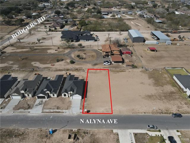 2901 N Alyna Avenue, Edinburg, TX 78541