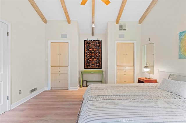 13405 Tiara Street, Valley Glen, CA 91401