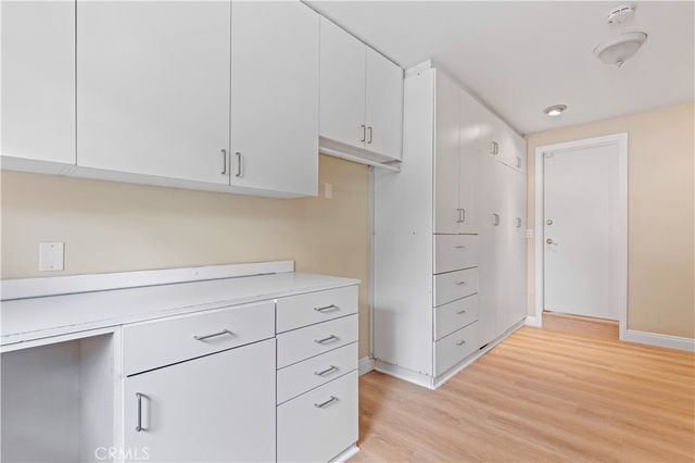 13405 Tiara Street, Valley Glen, CA 91401