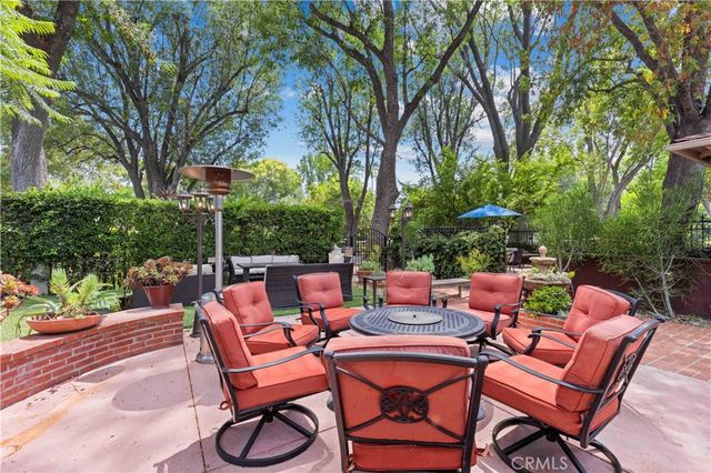 13405 Tiara Street, Valley Glen, CA 91401