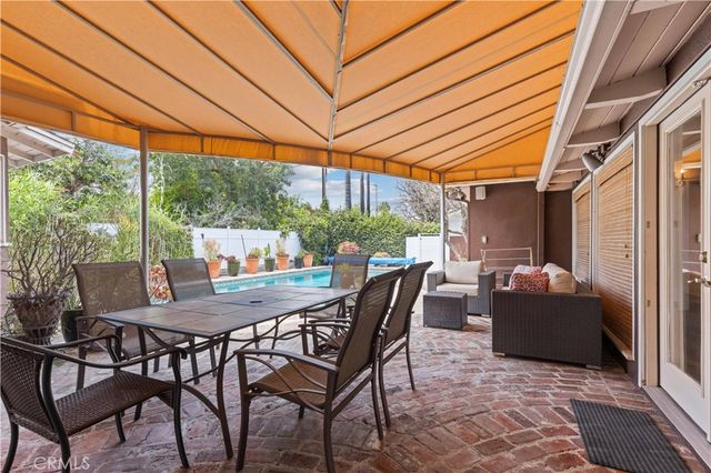 13405 Tiara Street, Valley Glen, CA 91401