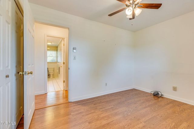 907 Ithaca Street, Mount Carmel, TN 37645