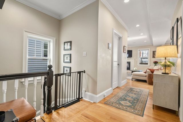 20 Winfield St 3, Boston, MA 02127