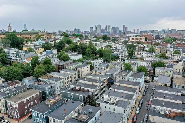 20 Winfield St 3, Boston, MA 02127