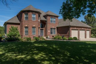 127 Red Oak Court, Mankato Twp, MN 56001