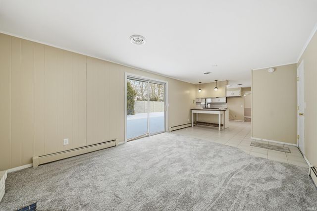 700 Brentwood Circle, Auburn, IN 46706