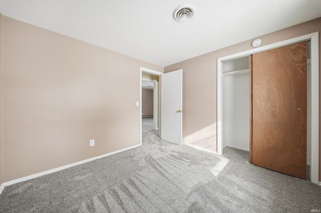 700 Brentwood Circle, Auburn, IN 46706