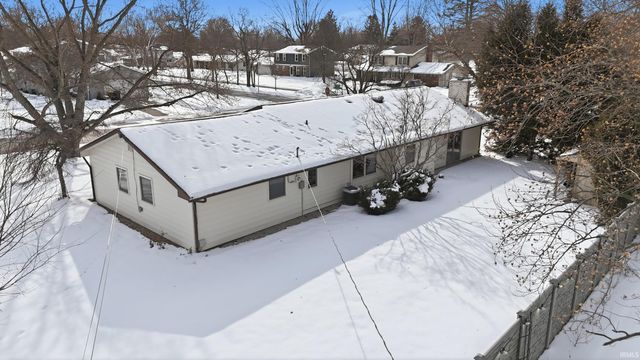 700 Brentwood Circle, Auburn, IN 46706