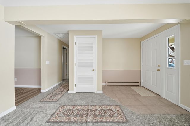 700 Brentwood Circle, Auburn, IN 46706