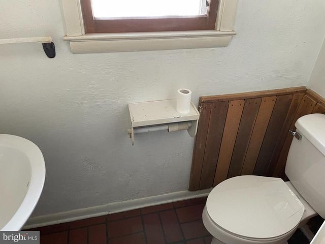 60 RIDGE RD, Gettysburg, PA 17325